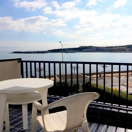 Passeig Del Mar 18